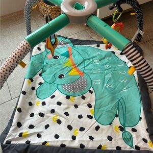 Baby activity mat - lightly used but in good condition